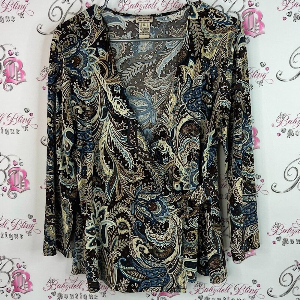 Julie Mitchell top blouse stretchy boho Elegant Paisley V-Neck Women's Blouse
